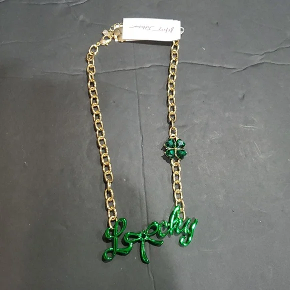 Betsey Johnson green Lucky inscription green bow and emerald gold chain necklace - Picture 5 of 8